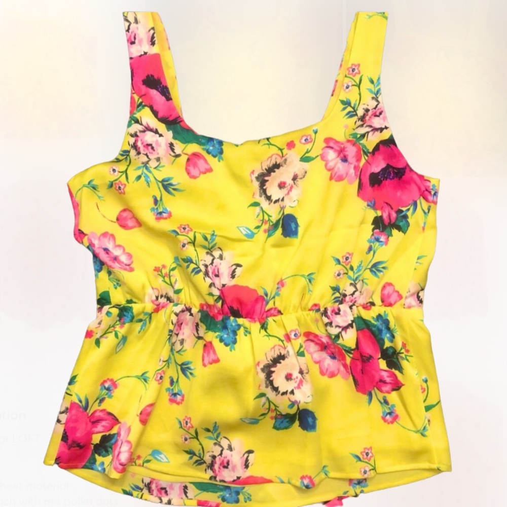 Express Floral 🌸🌼Sleeveless Blouse-Perfect for Party, Wedding or ANY Event! - Picture 3 of 8